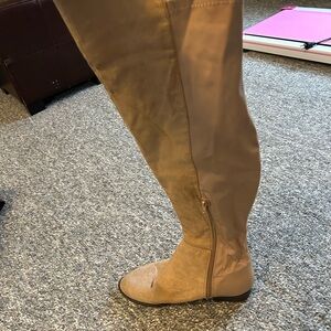 Women's Tan Knee-High Boots